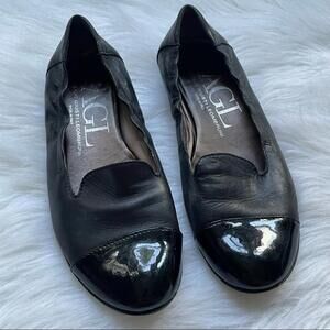 AGL Black Leather Flat shoes with Patent Cap Toe 37.5 = size 7.5